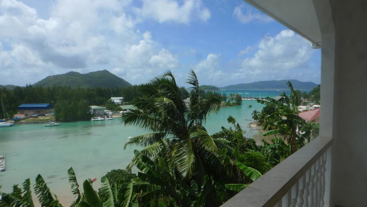 Belle Rose Vue Guest House Baie Sainte Anne Exterior photo